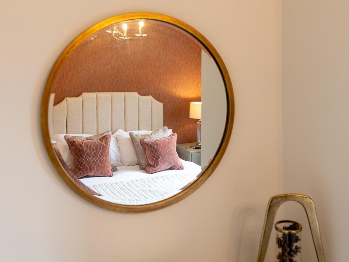 Pass The Keys Contemporary 2 Bedroom Holiday home